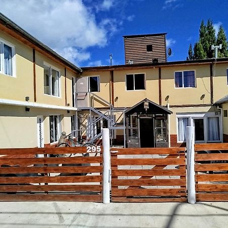 Hostel Elal El Calafate Exterior photo