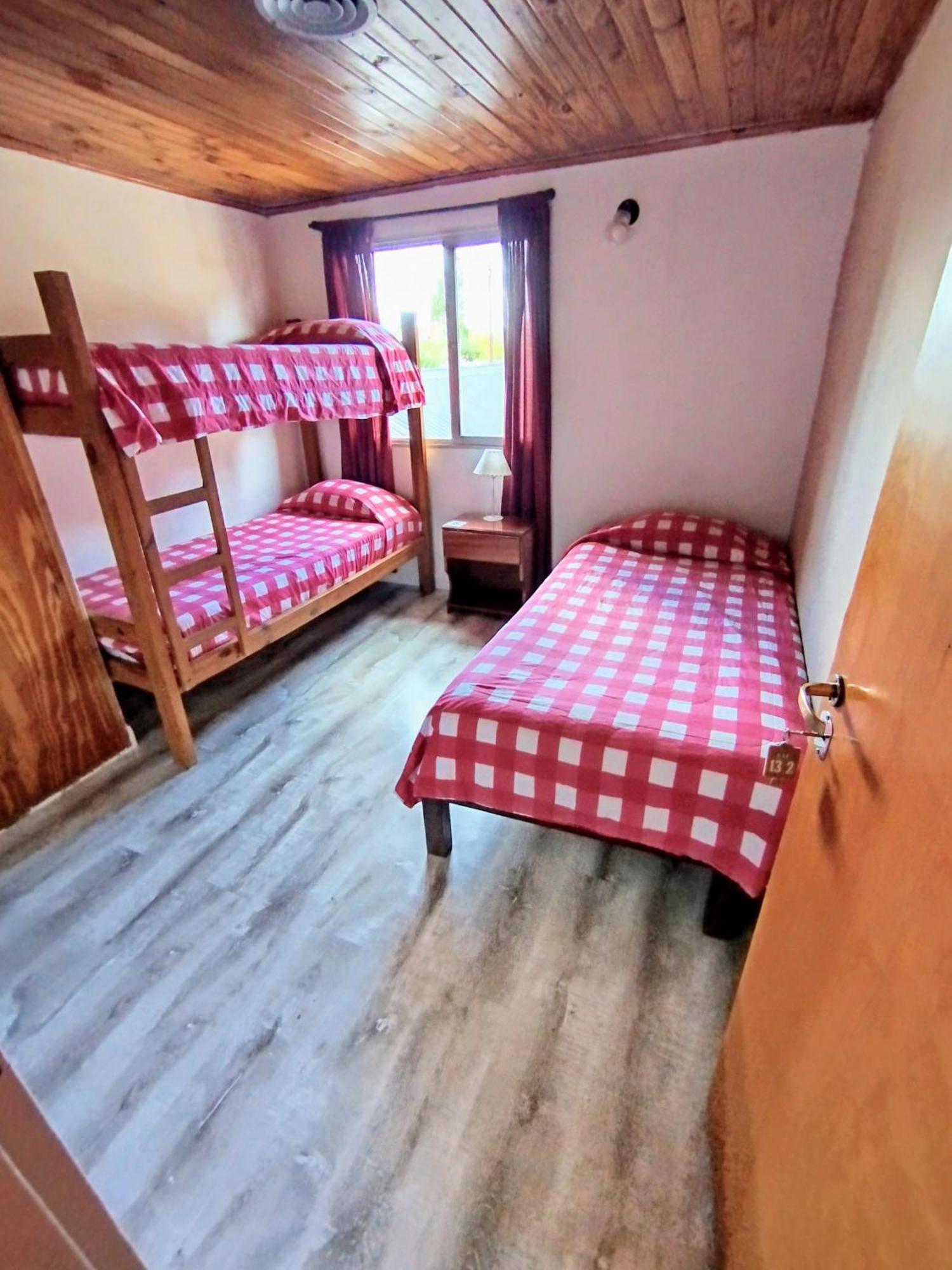 Hostel Elal El Calafate Exterior photo